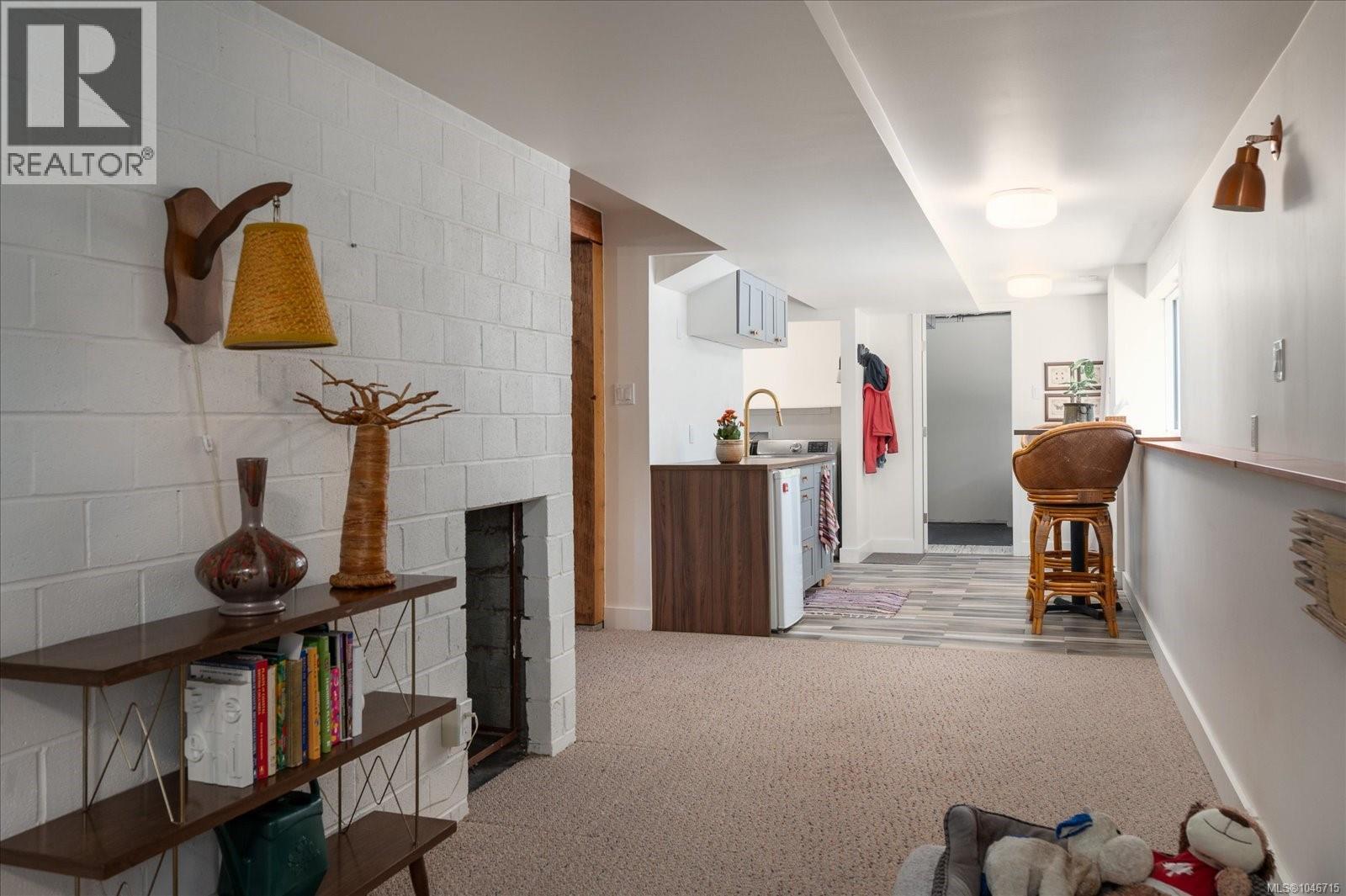 1062 Sabine Rd - Image 29