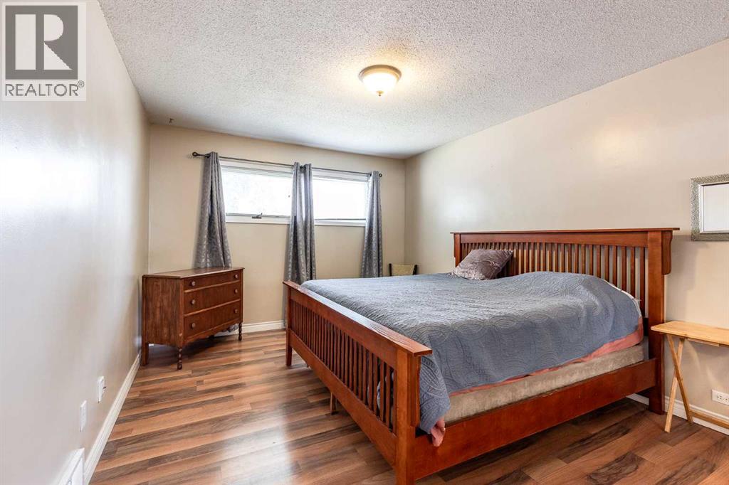 109 4 Street Southeast - Photo 12