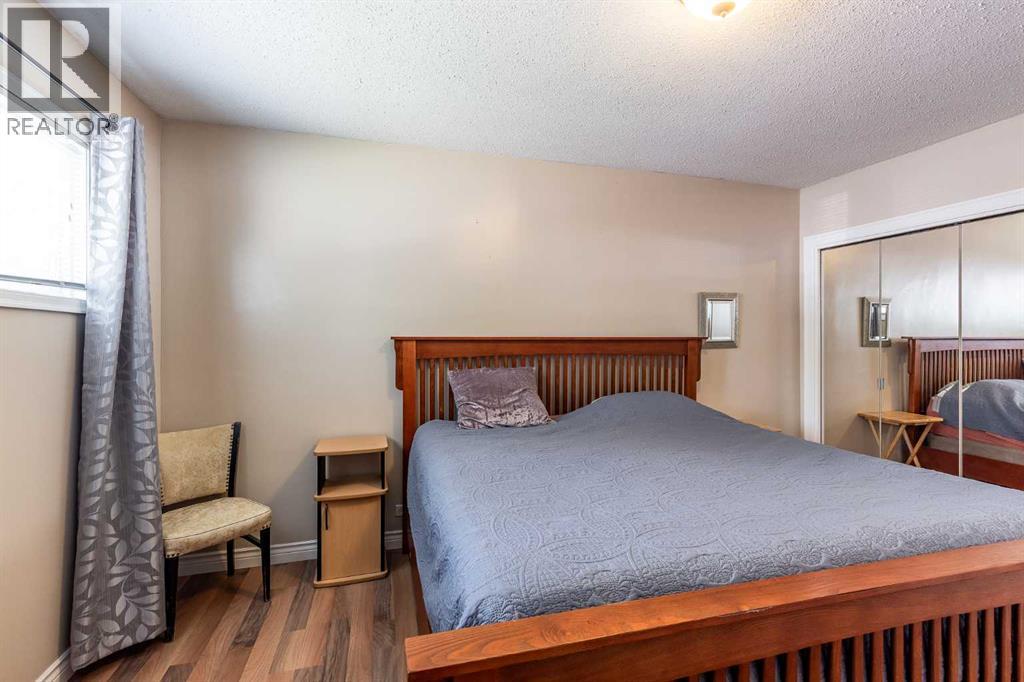 109 4 Street Southeast - Photo 14