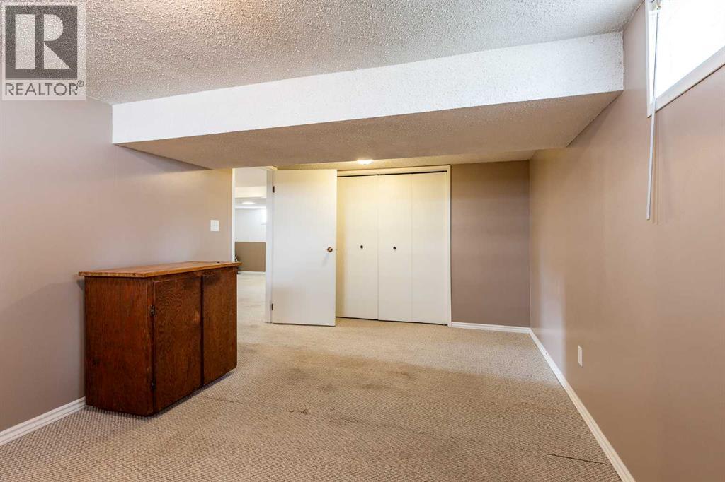 109 4 Street Southeast - Photo 37