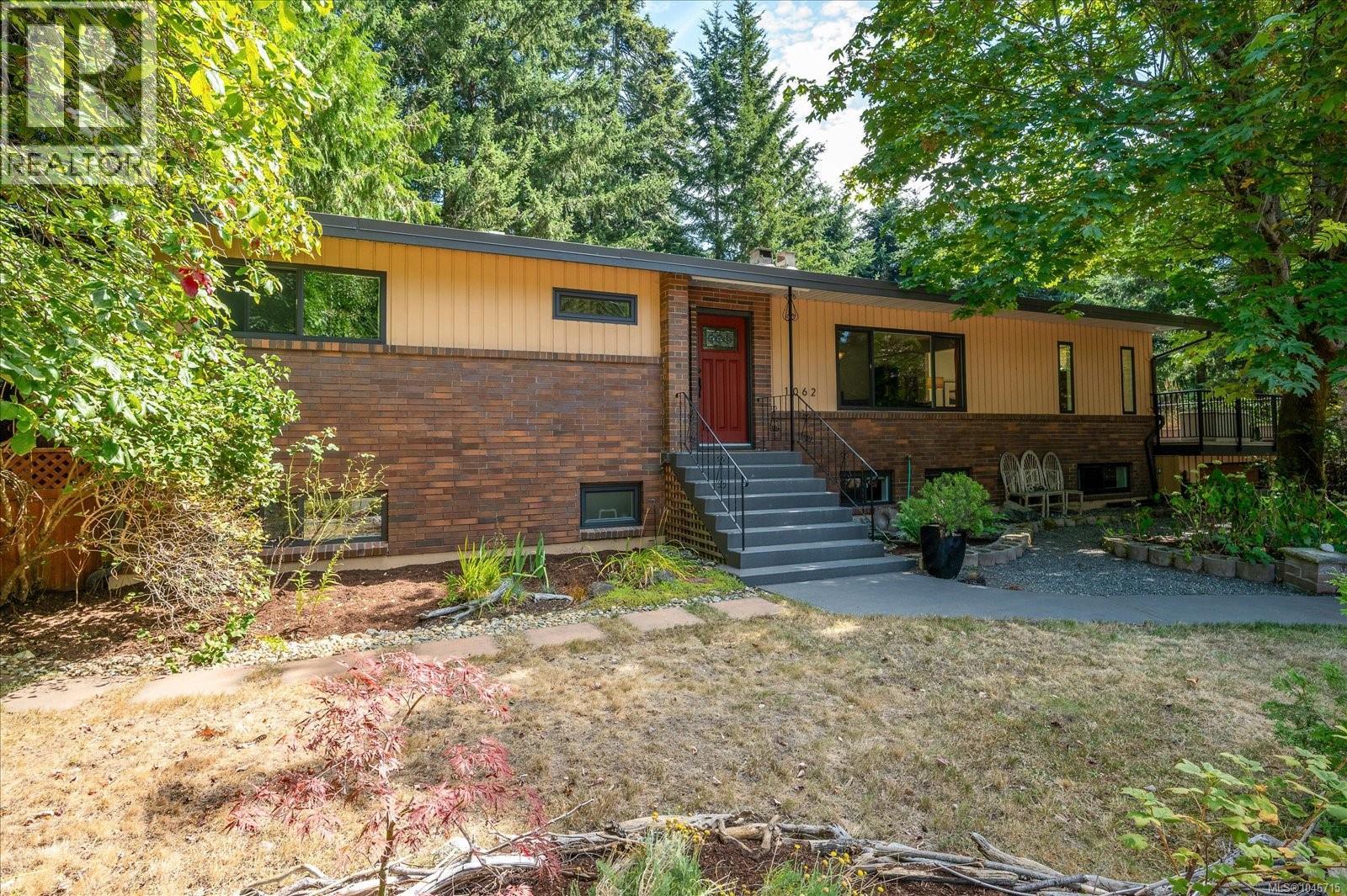 1062 Sabine Rd - Image 53