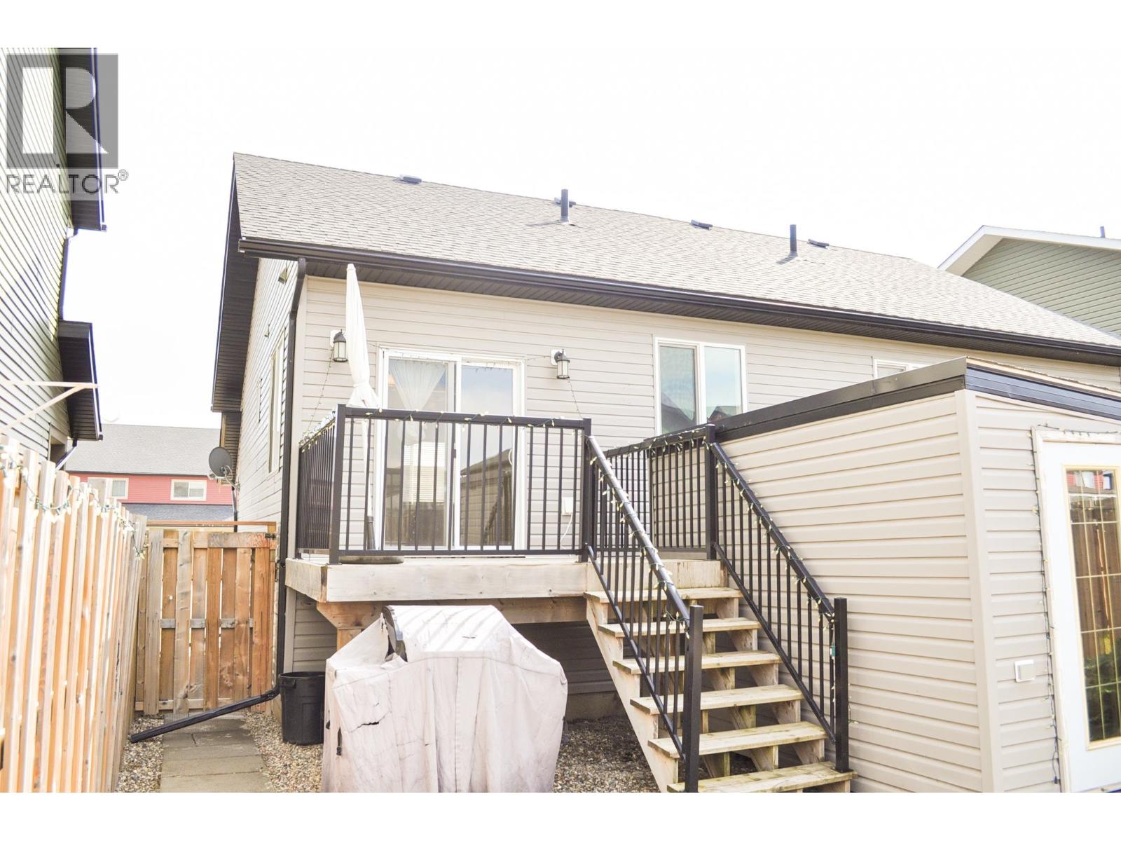 8316 87 AVENUE - Image 27