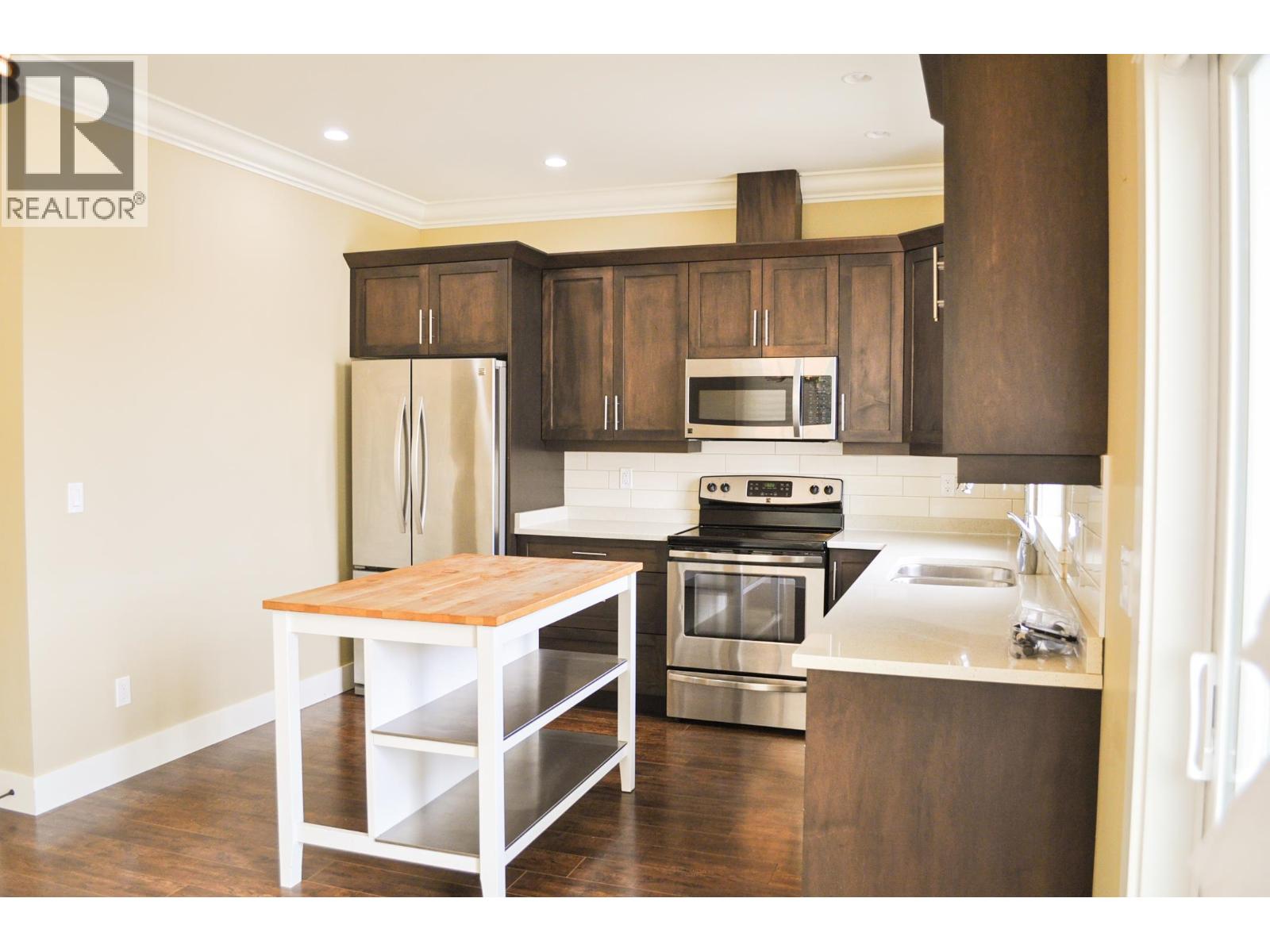 8316 87 AVENUE - 8