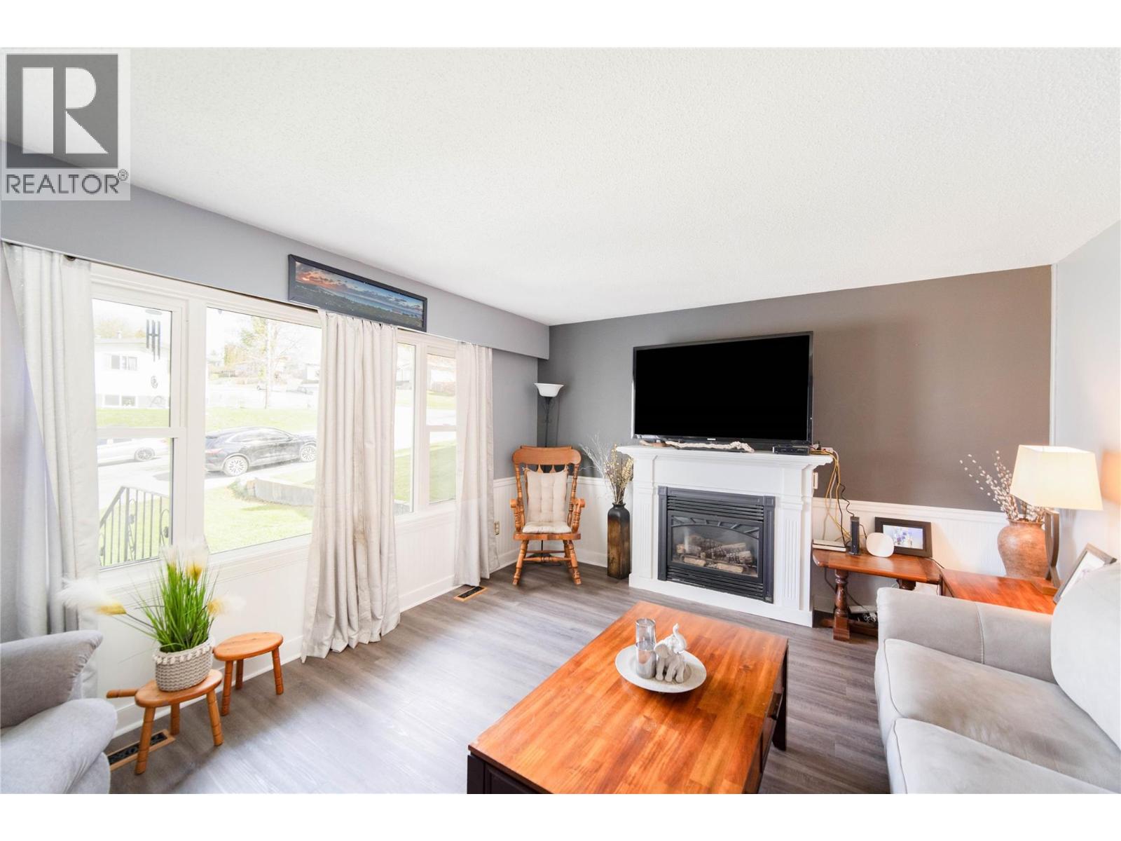 1213 10th Avenue S - 7