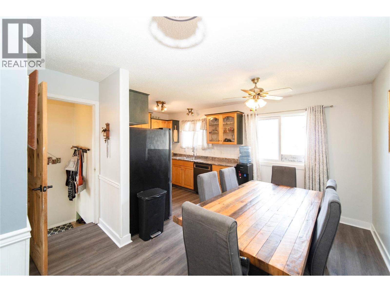 1213 10th Avenue S - 10