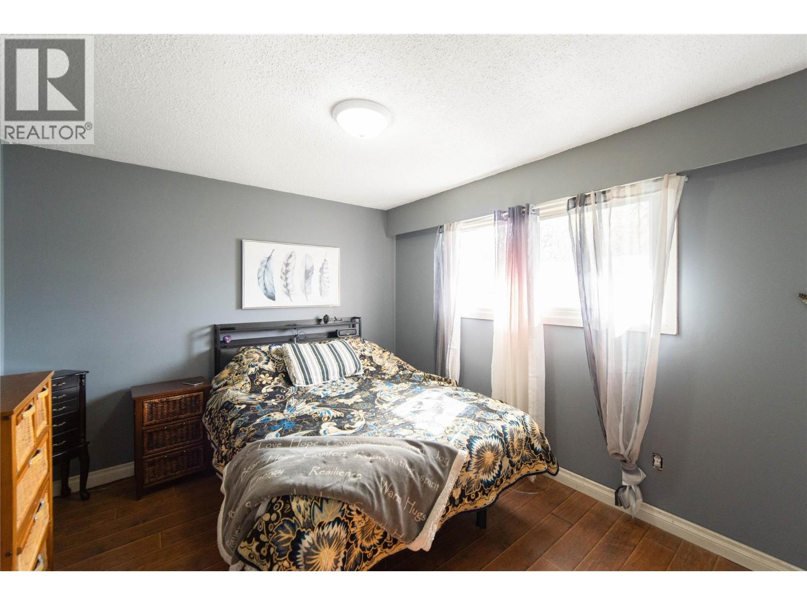 1213 10th Avenue S - 17