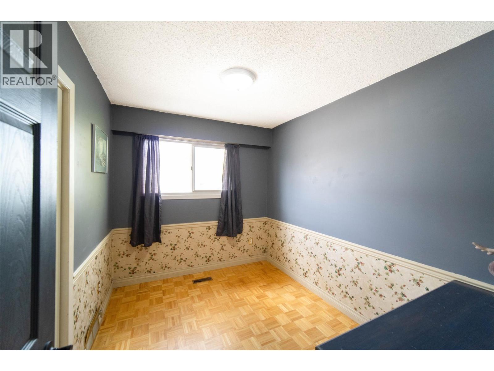 1213 10th Avenue S - 24