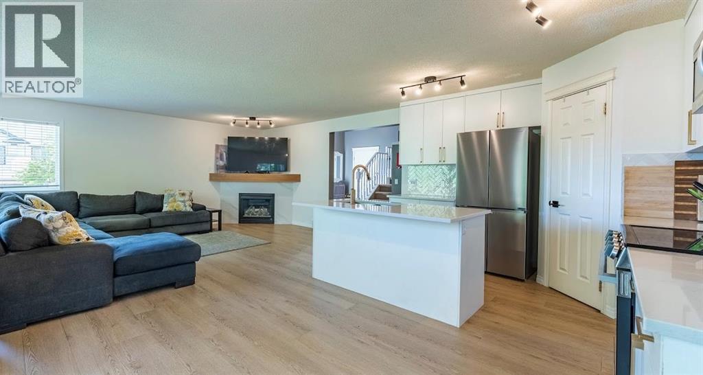 76 Cranfield Place SE, Cranston, Calgary photo 4