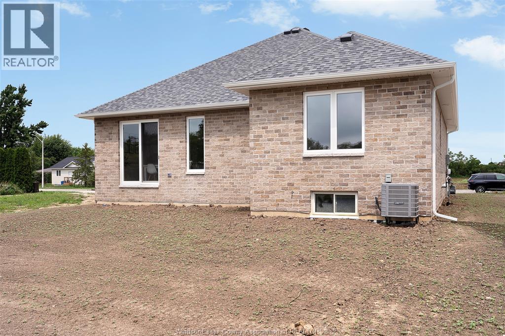 45 GRAF STREET - 7