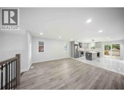 Foyer - 2267 Louis Avenue, Windsor, ON N8X4C2 Photo 6