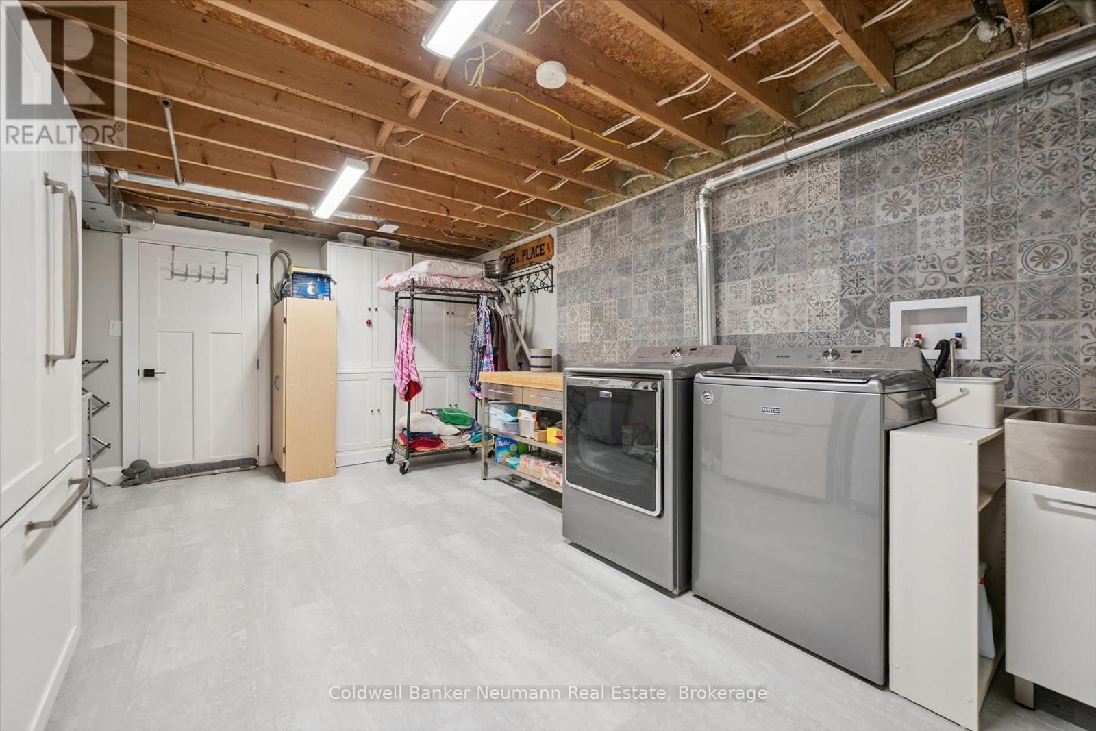 268 GLENCOE AVENUE - Image 30