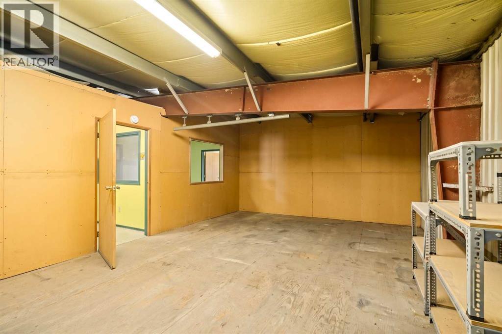 1020 Laut Avenue - Photo 17