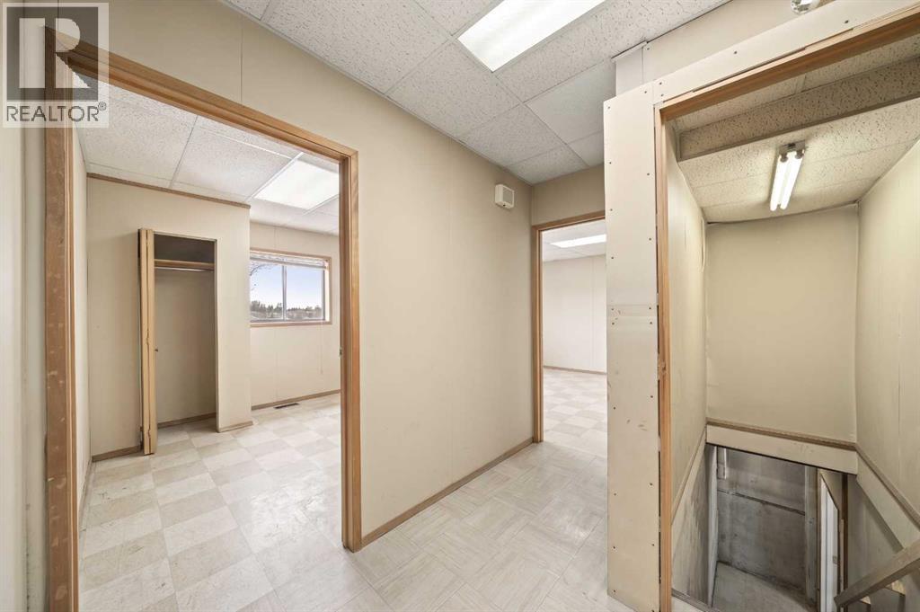 1020 Laut Avenue - Photo 13