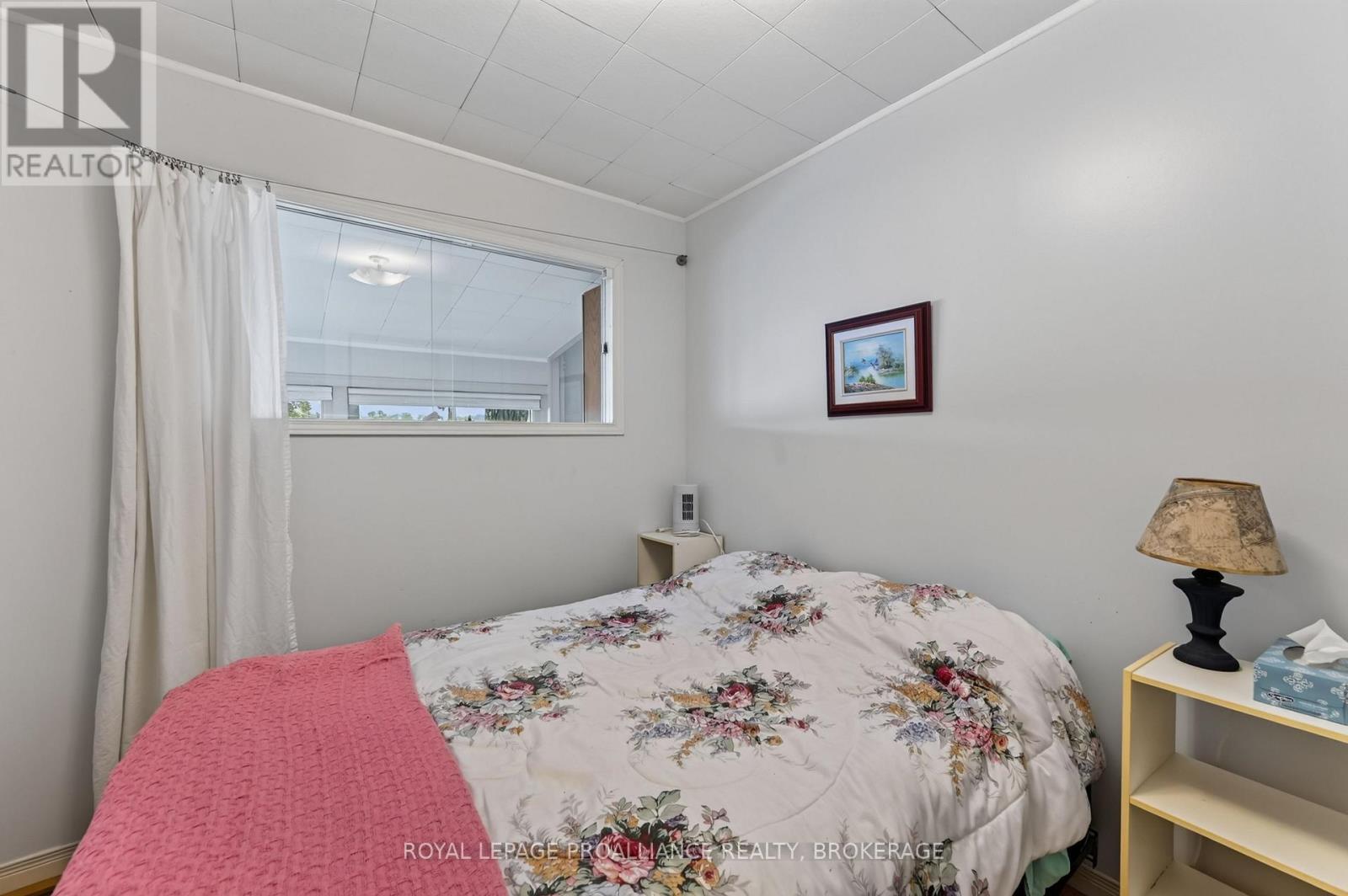 1403B EVERETT LANE - Image 11