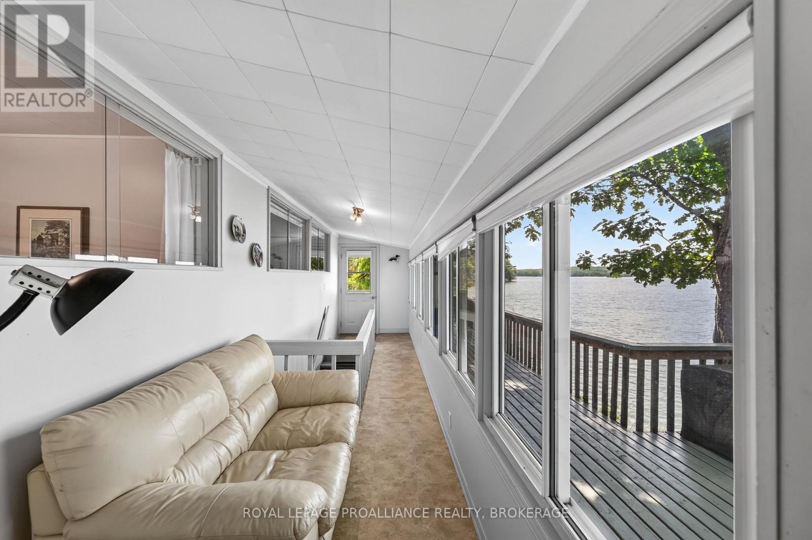 1403B EVERETT LANE - Image 13