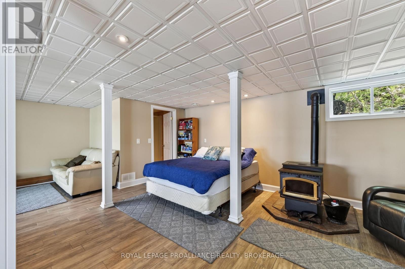 1403B EVERETT LANE - Image 16