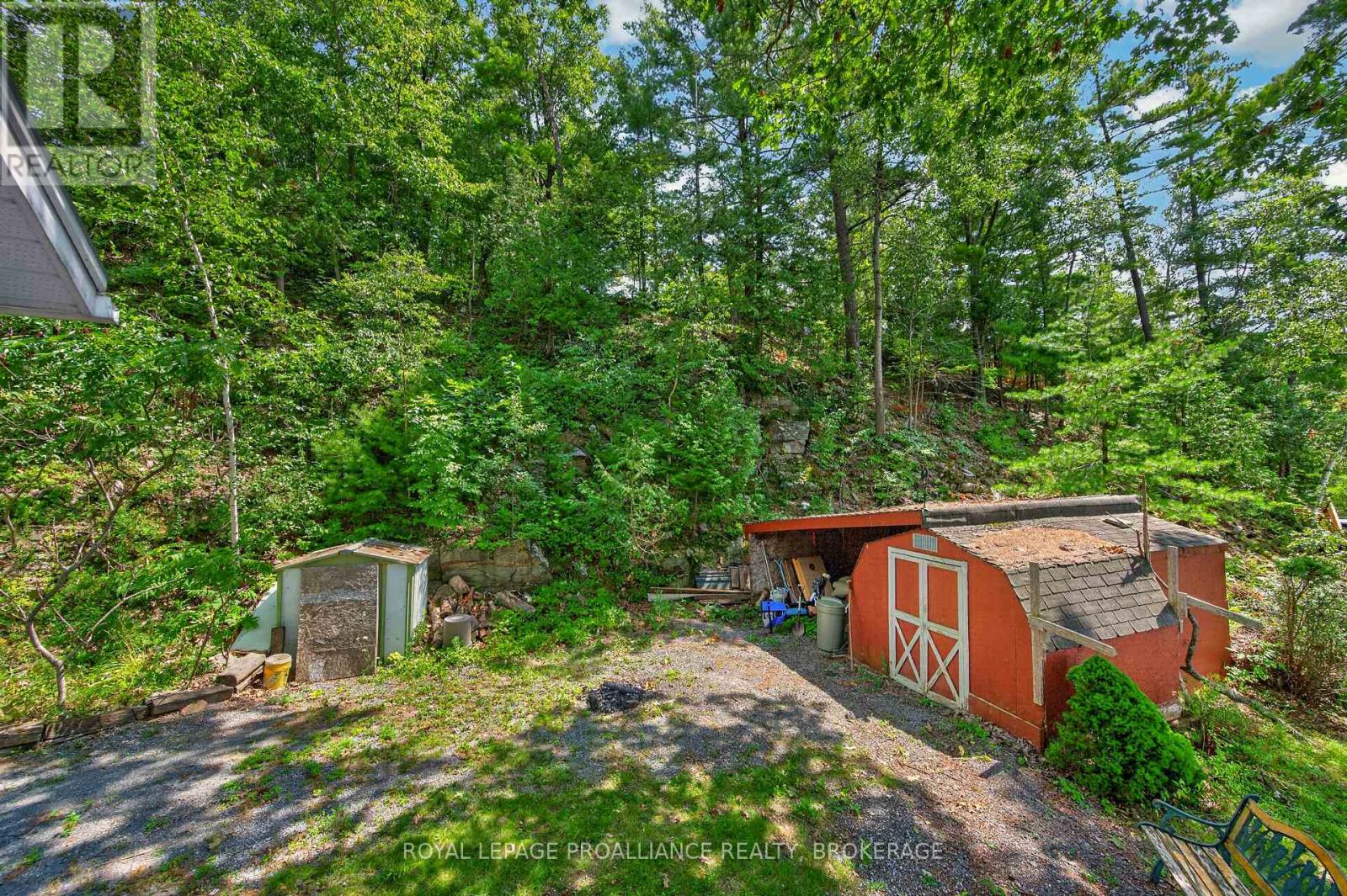 1403B EVERETT LANE - Image 25