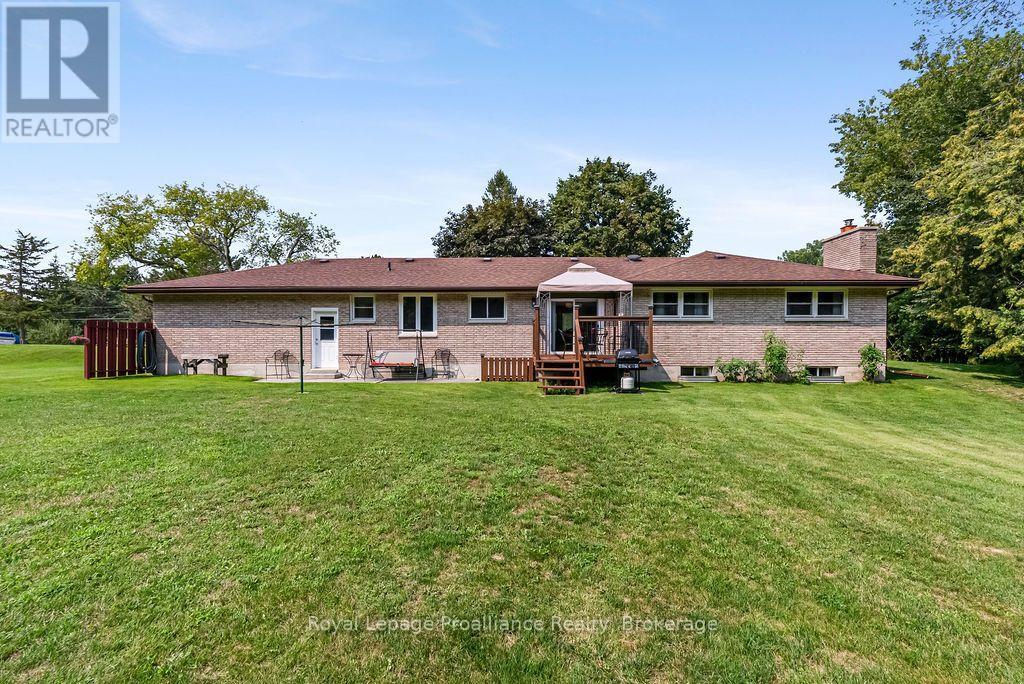794 FOXBORO STIRLING ROAD - 32