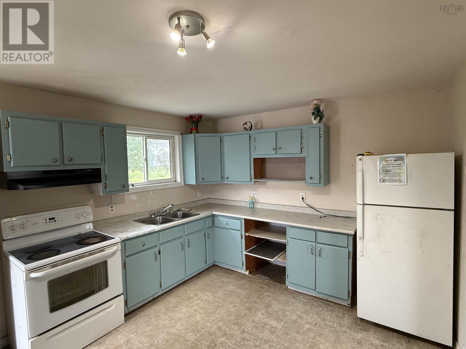 Property 8 of 21 of 384 Fourteenth Street