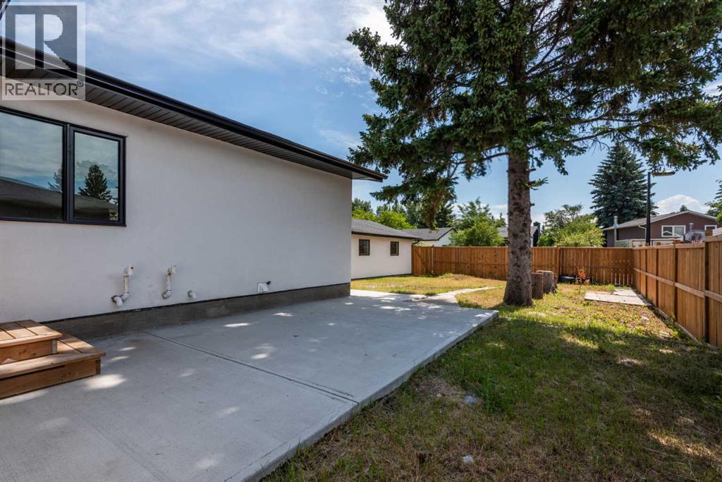 1731 111 Avenue Southwest - Photo 38