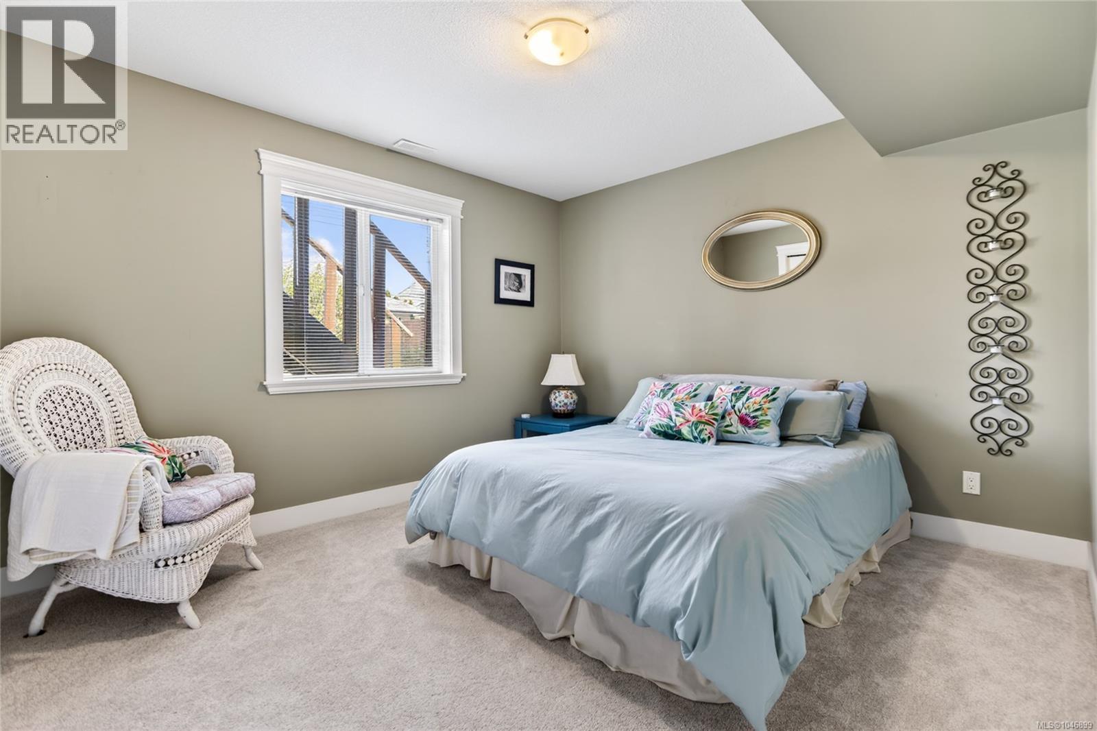 726 Cameleon Dr - 49