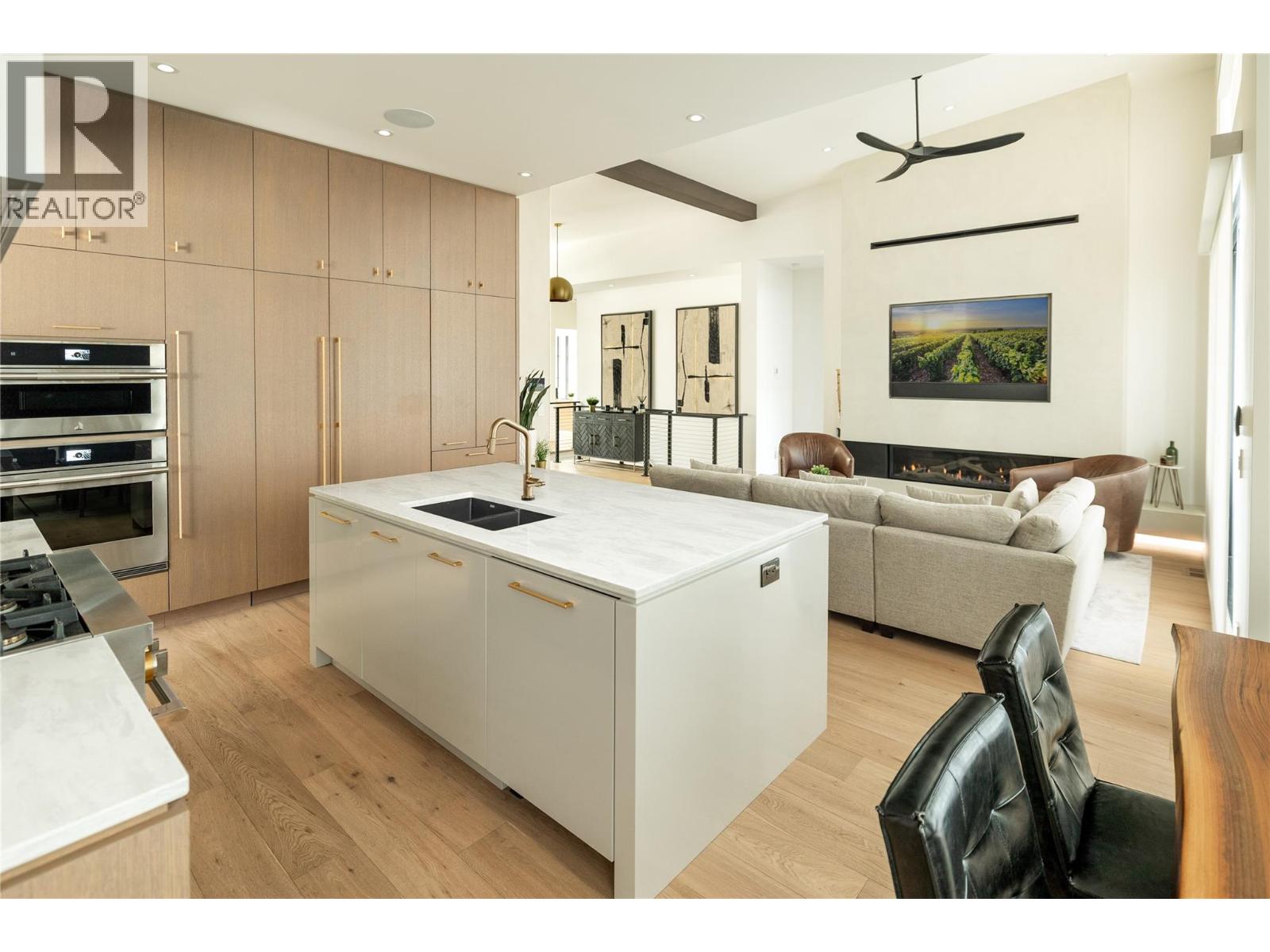  538 Clifton Court, Kelowna