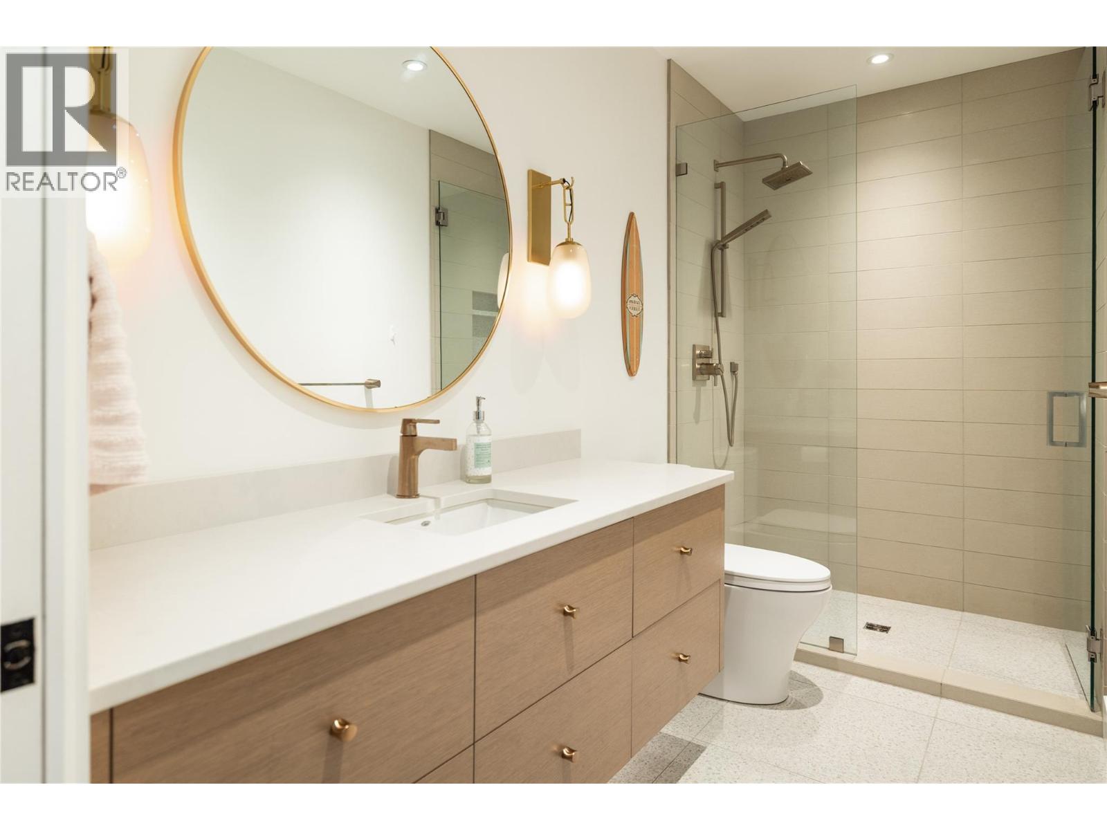  538 Clifton Court, Kelowna
