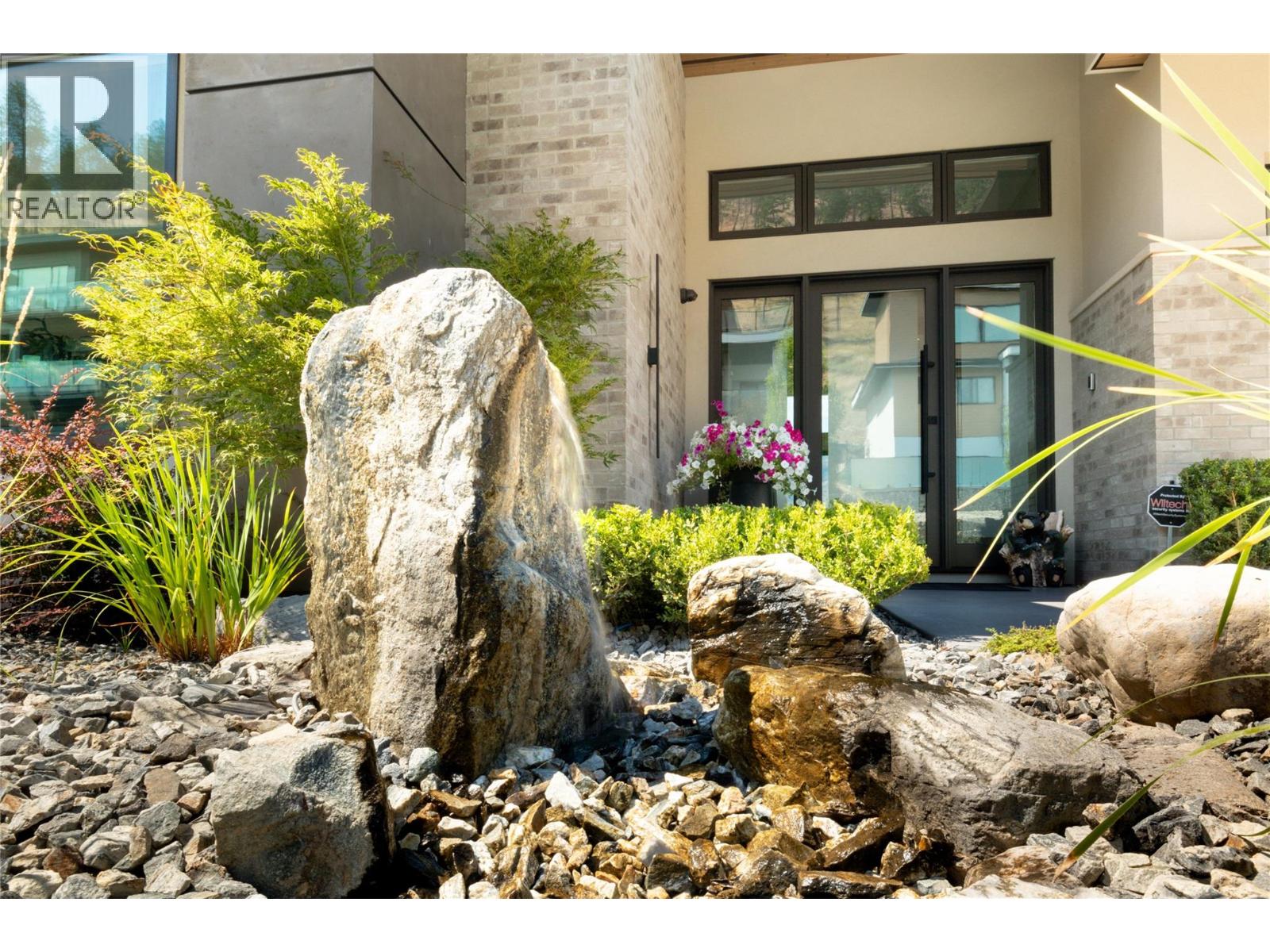  538 Clifton Court, Kelowna