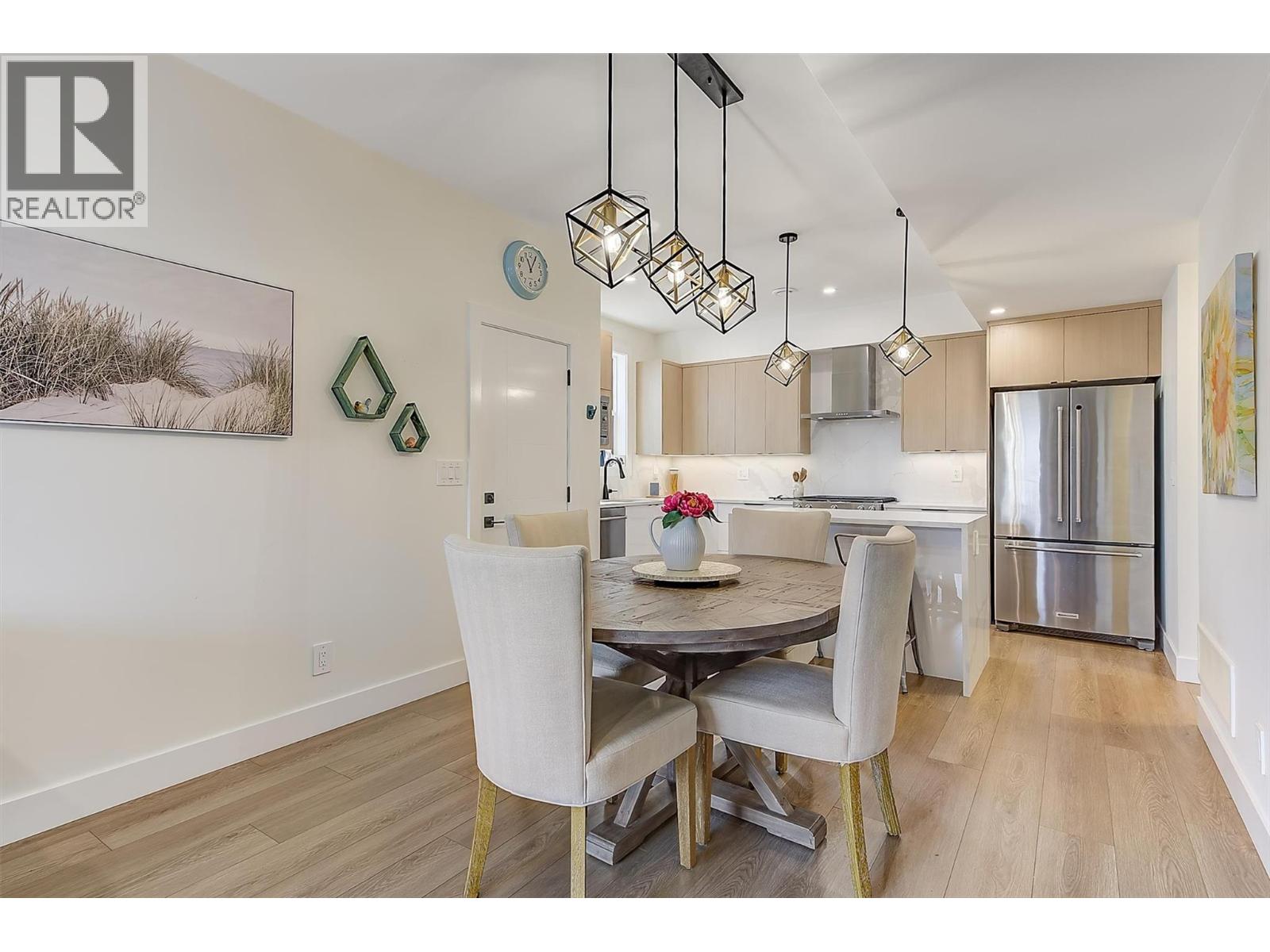 2 747 Patterson Avenue, Kelowna