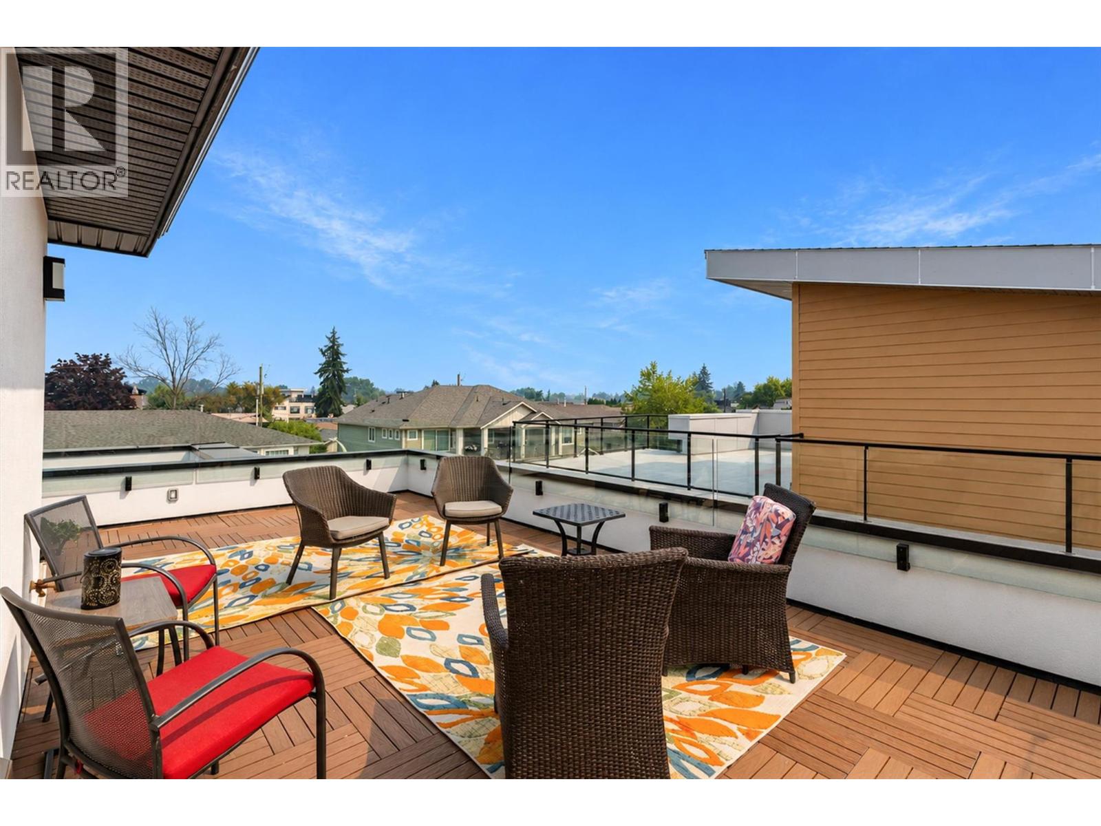 #2 747 Patterson Avenue - 32
