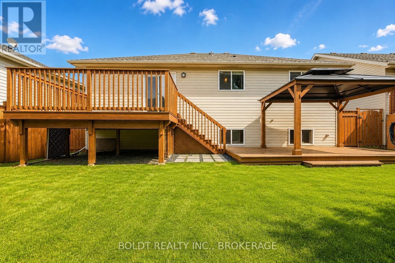 4 MASON DRIVE - Image 38