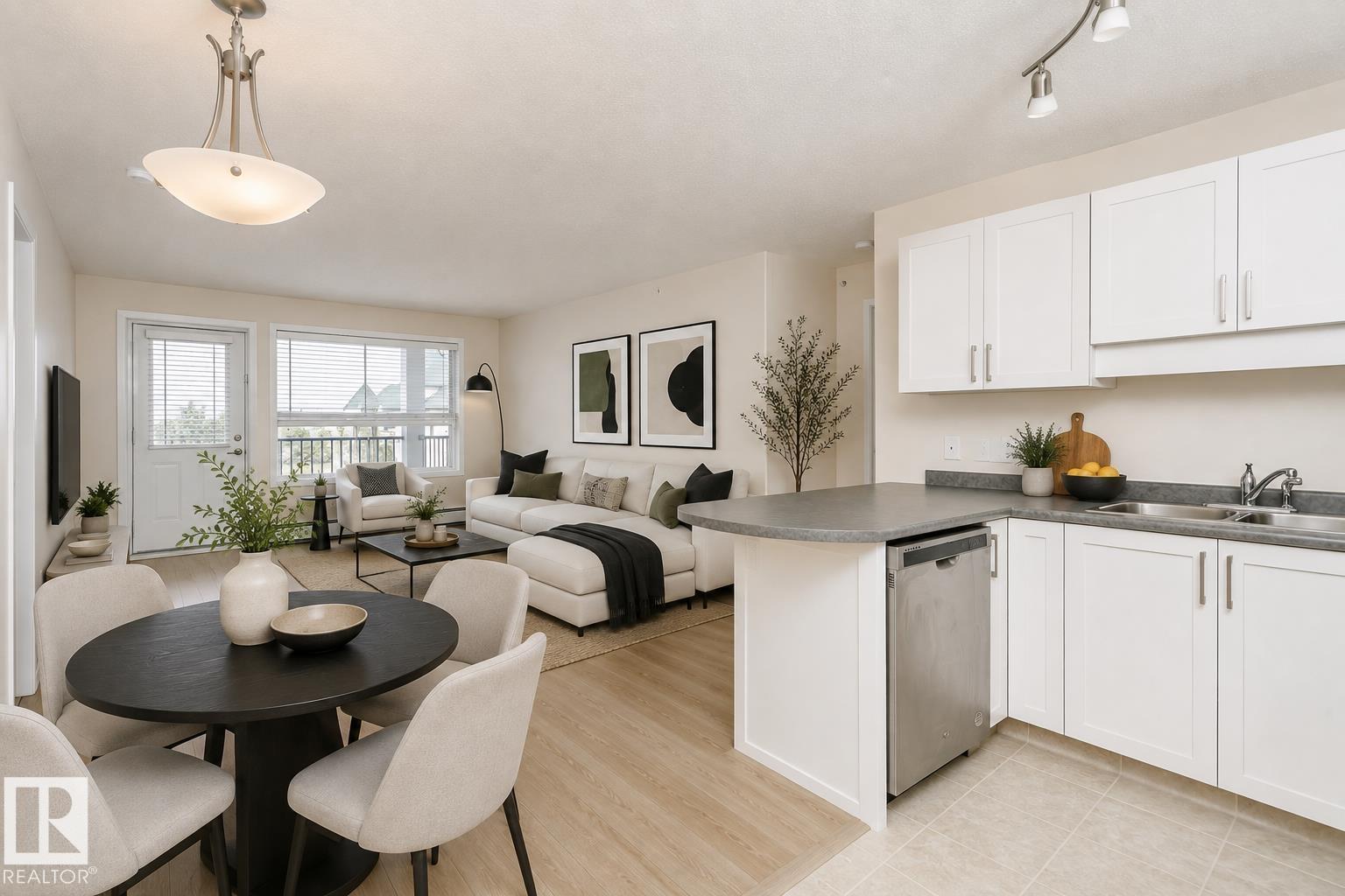 #423 13625 34 ST NW - 1