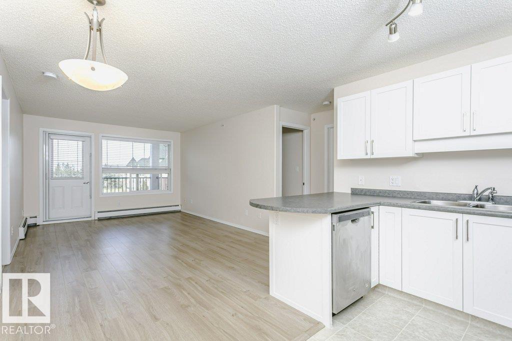 #423 13625 34 ST NW - 11