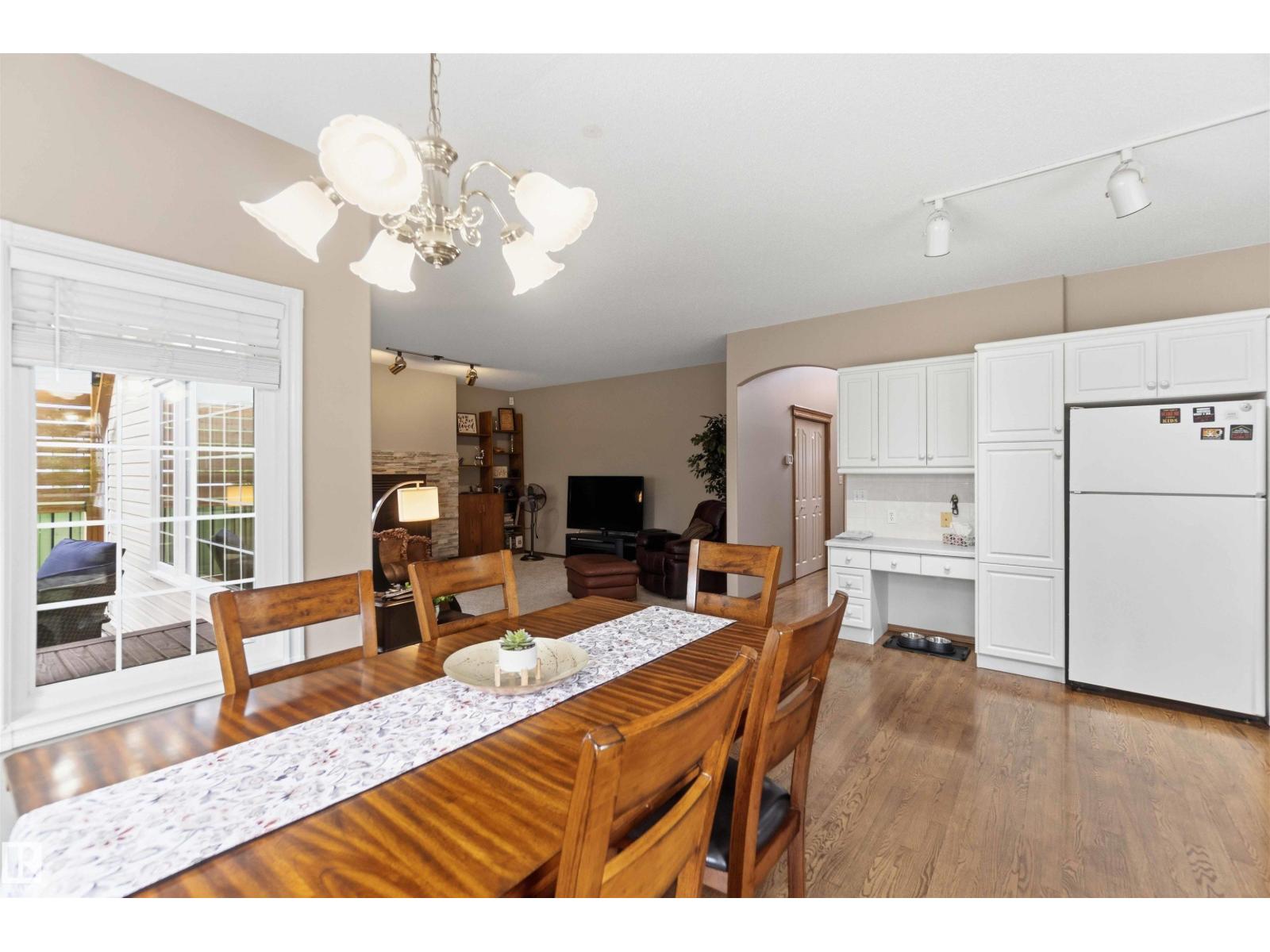 1080 WEDGEWOOD BV NW - Image 25
