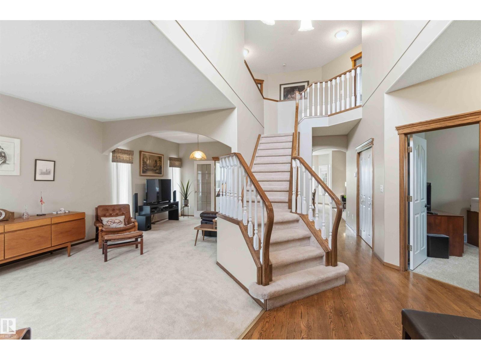 1080 WEDGEWOOD BV NW - Image 8