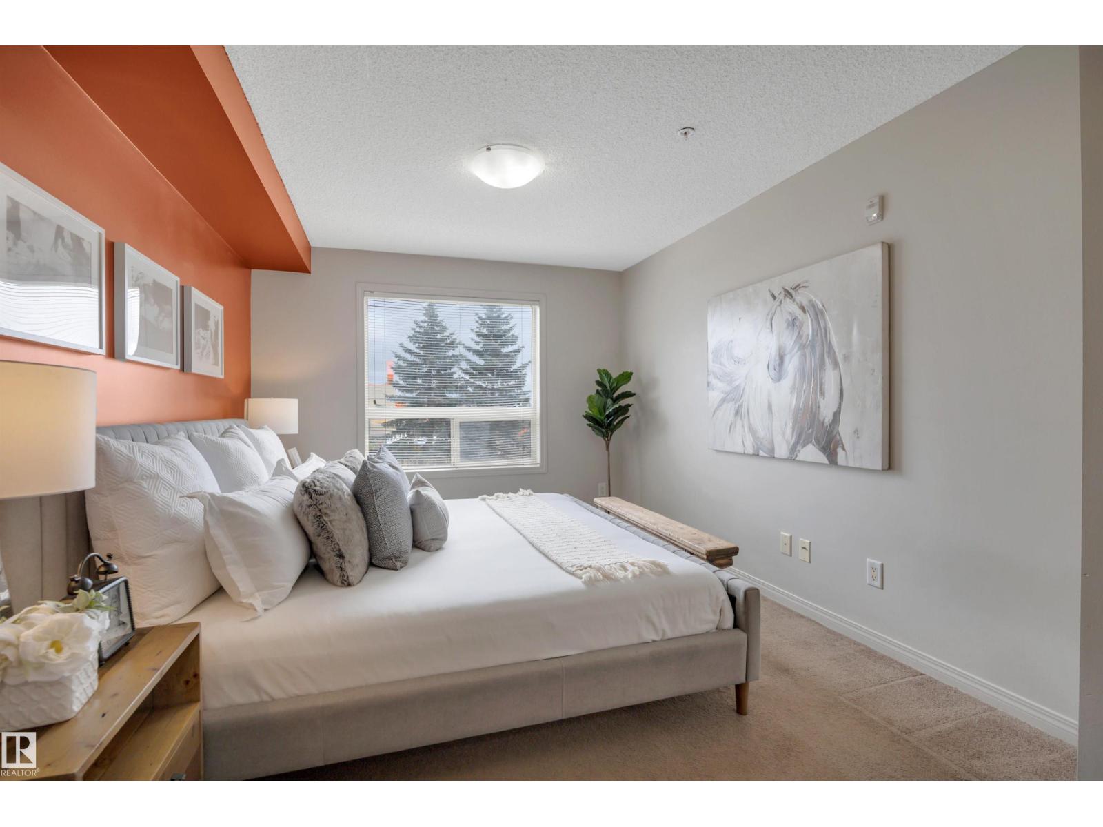 #205 13907 136 ST NW - 15