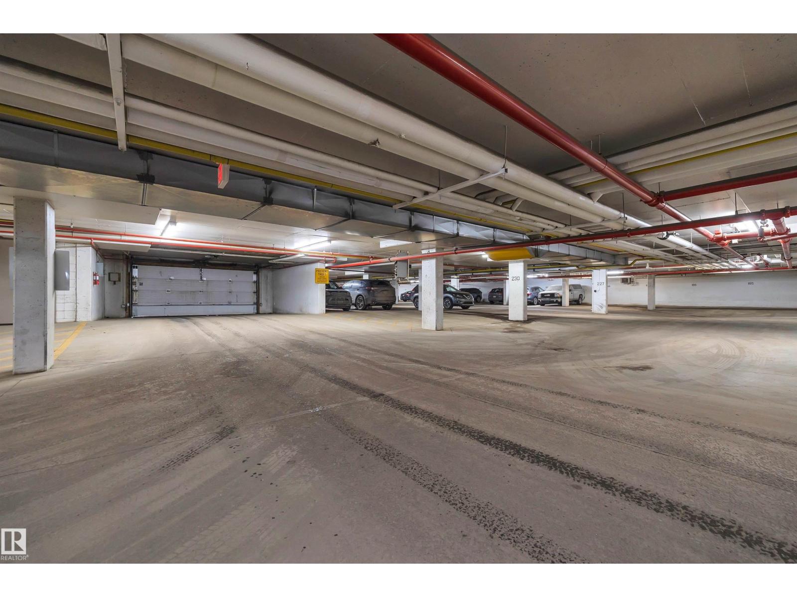 #205 13907 136 ST NW - 36