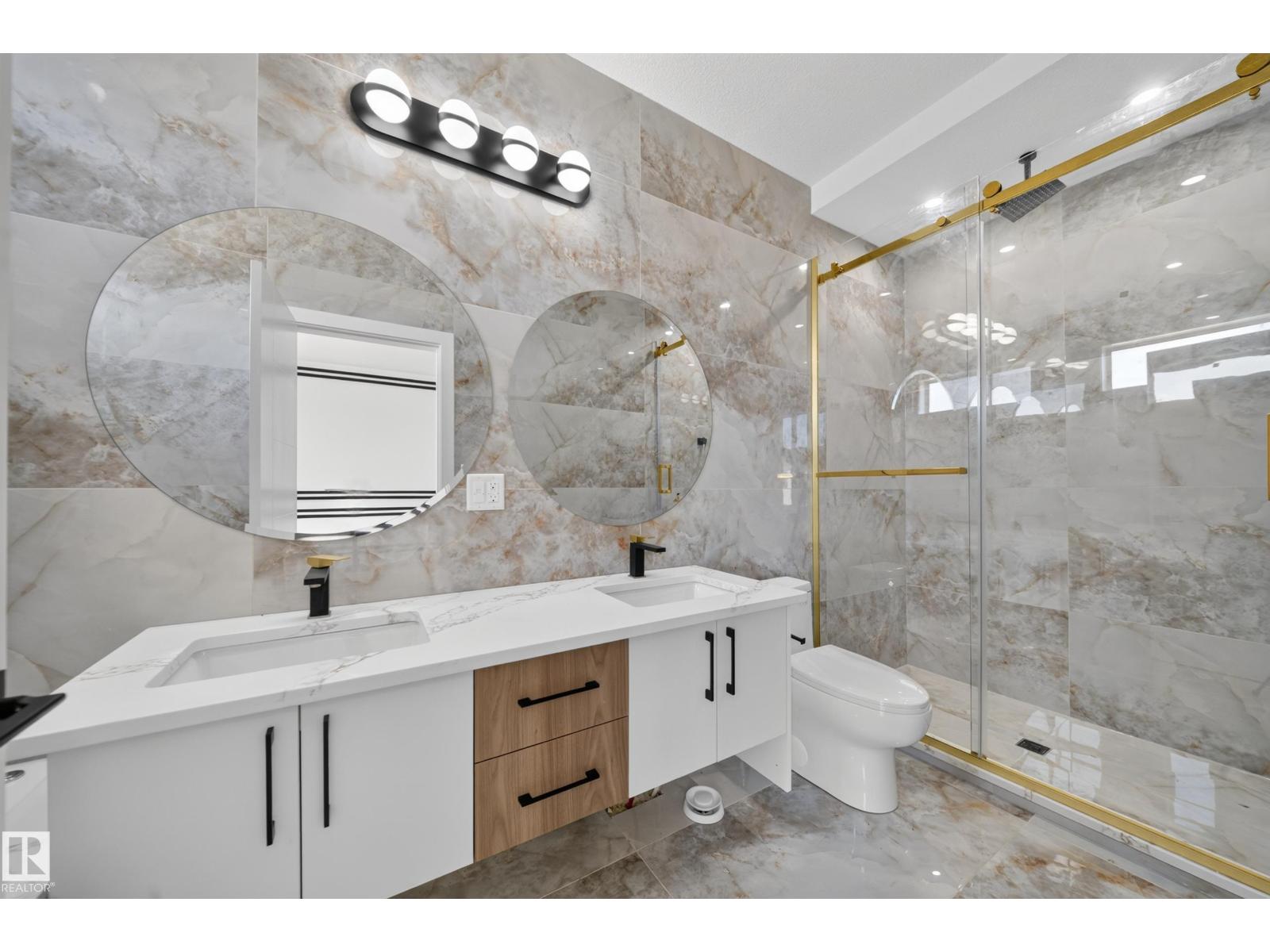 8915 MAYDAY WY SW - 55