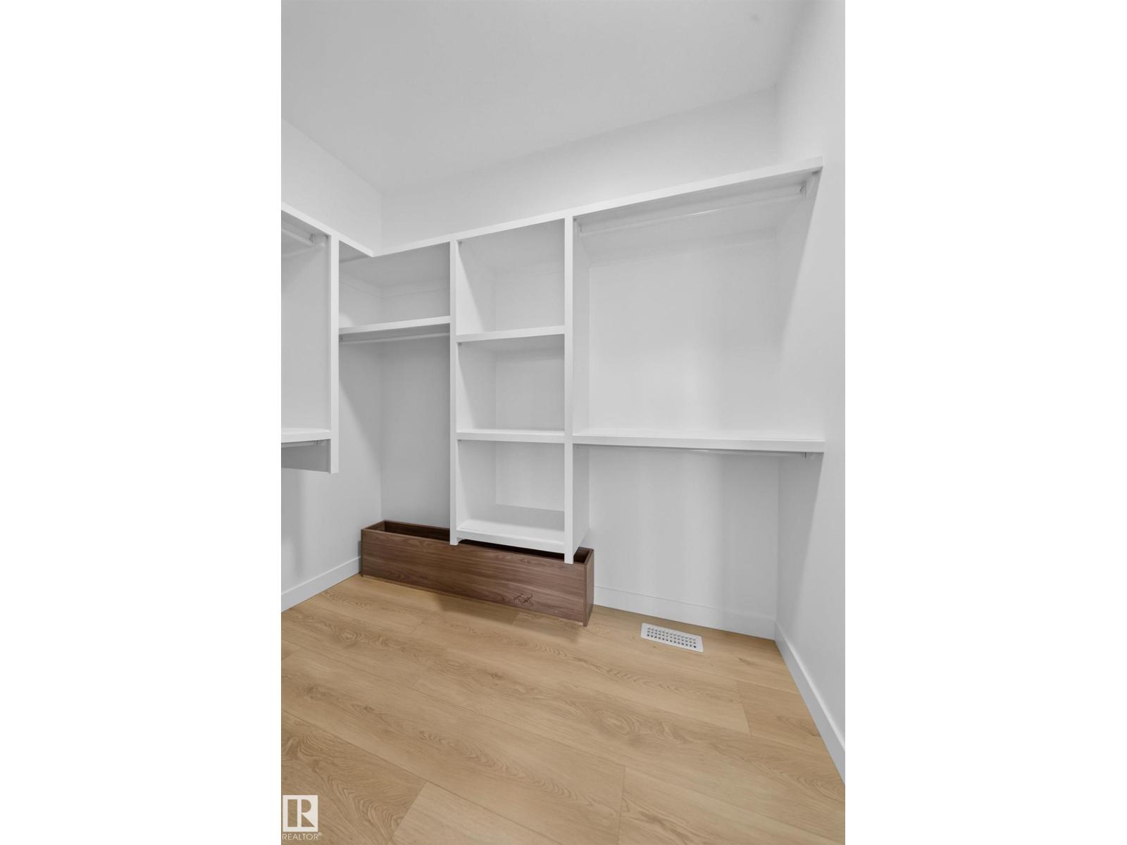 8915 MAYDAY WY SW - 58