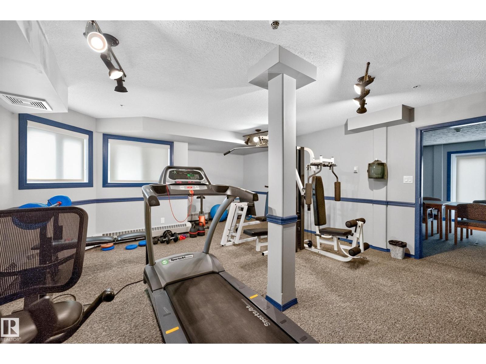 #206 7839 96 ST NW - 36