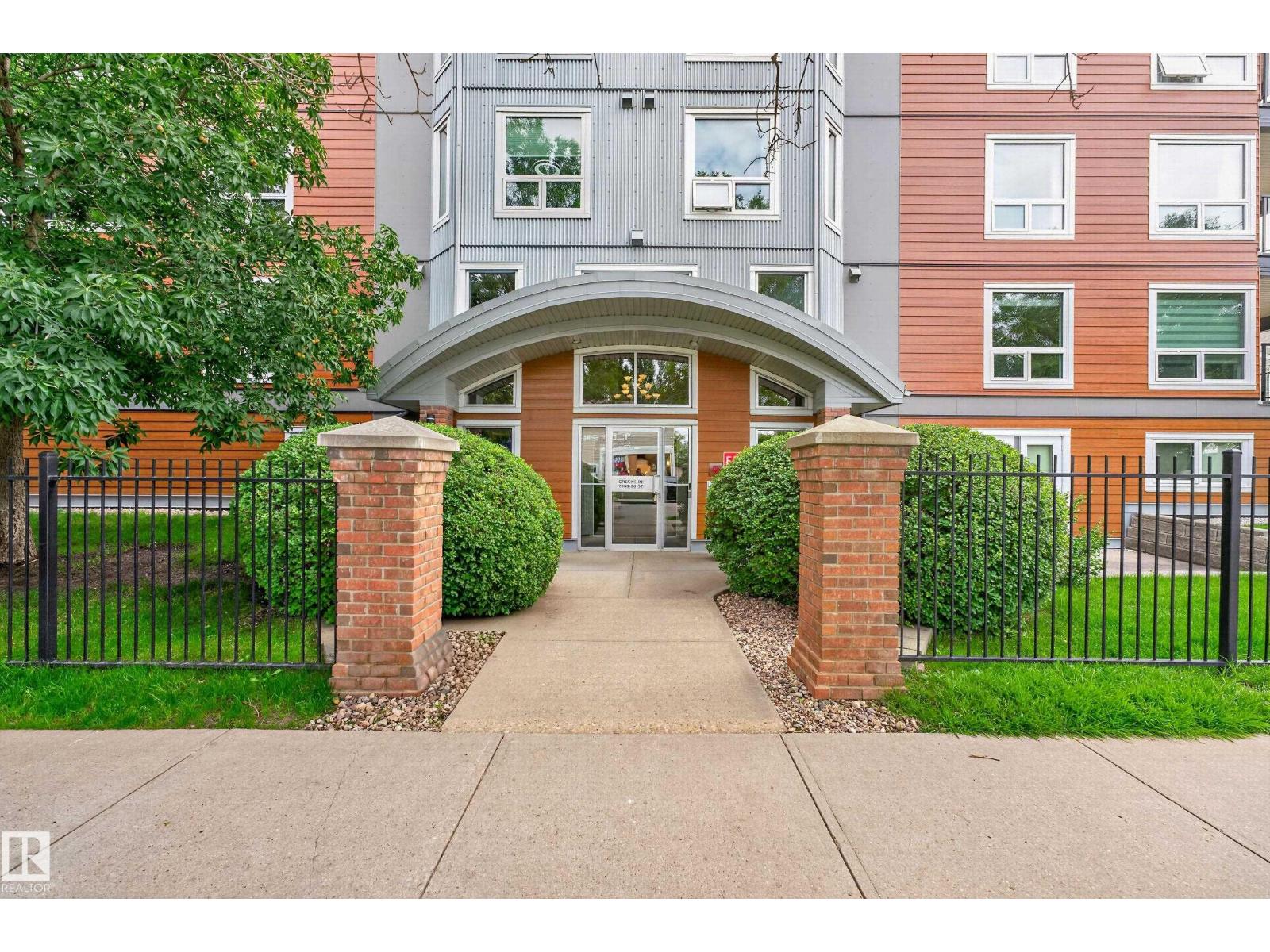 206 7839 96 Street NW - Photo 39