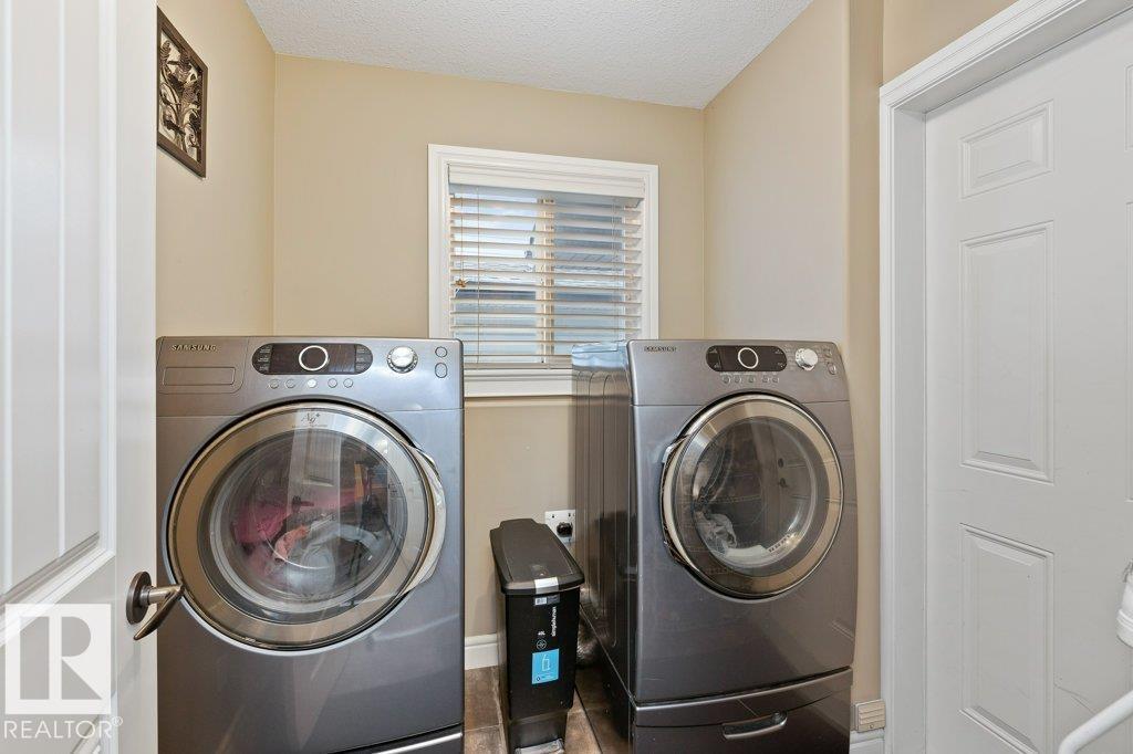 15 NAPOLEON Crescent - Photo 13