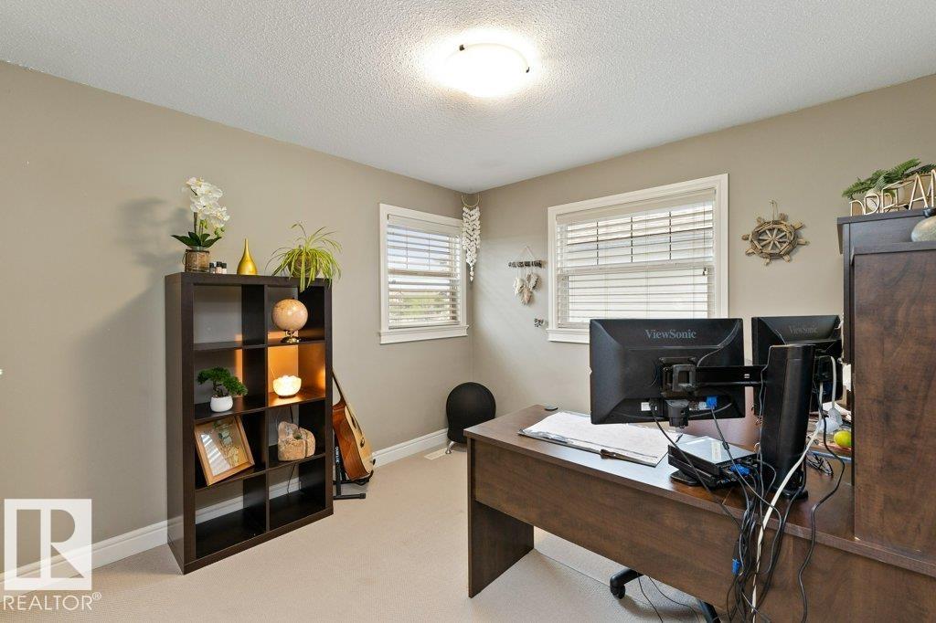 15 NAPOLEON Crescent - Photo 18