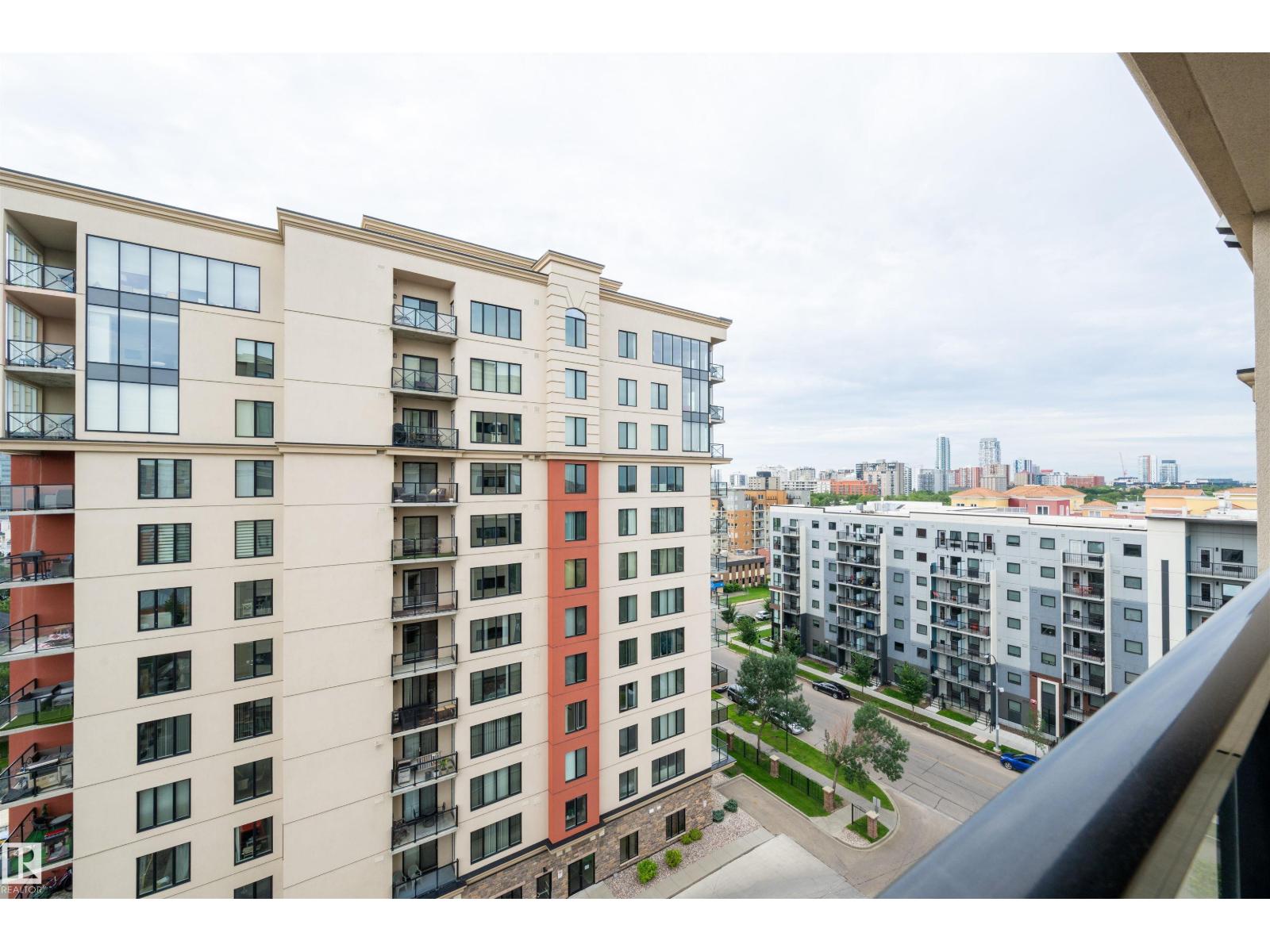 #904 10319 111 ST NW - 15