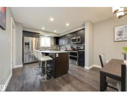 2079 Desrochers Dr Sw, Edmonton, AB T6W4B9 Photo 12