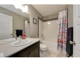 2079 Desrochers Dr Sw, Edmonton, AB T6W4B9 Photo 35