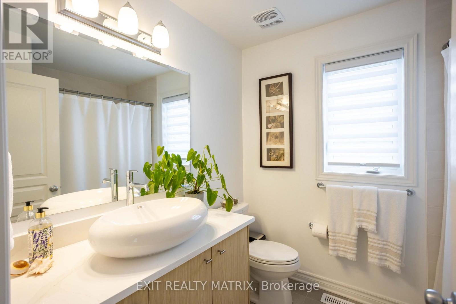 4 Bed, 3 Bath House for Sale in Russell – 865 COLOGNE STREET, Russell – MLS# X13675850 - Image 41
