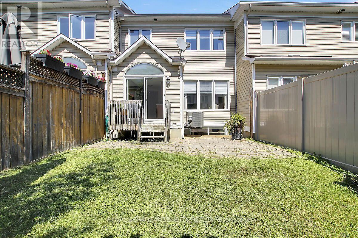 125 WOODMILL TERRACE W - 25
