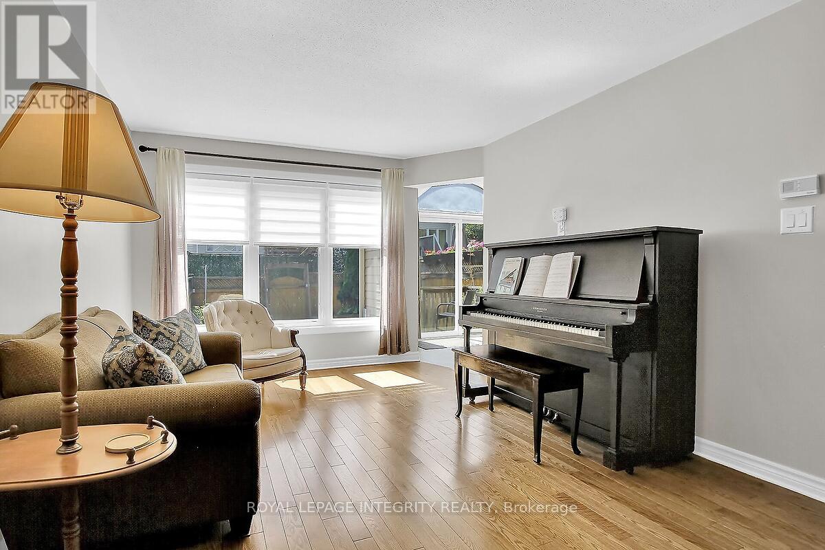 3 Bed, 3 Bath House for Sale in Ottawa – 125 WOODMILL TERRACE W, Ottawa – MLS# X13675854 - Image 6