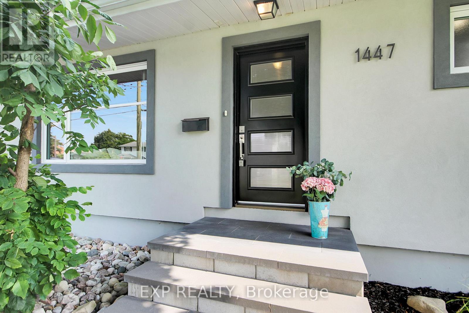 1447 MAXIME STREET - 2